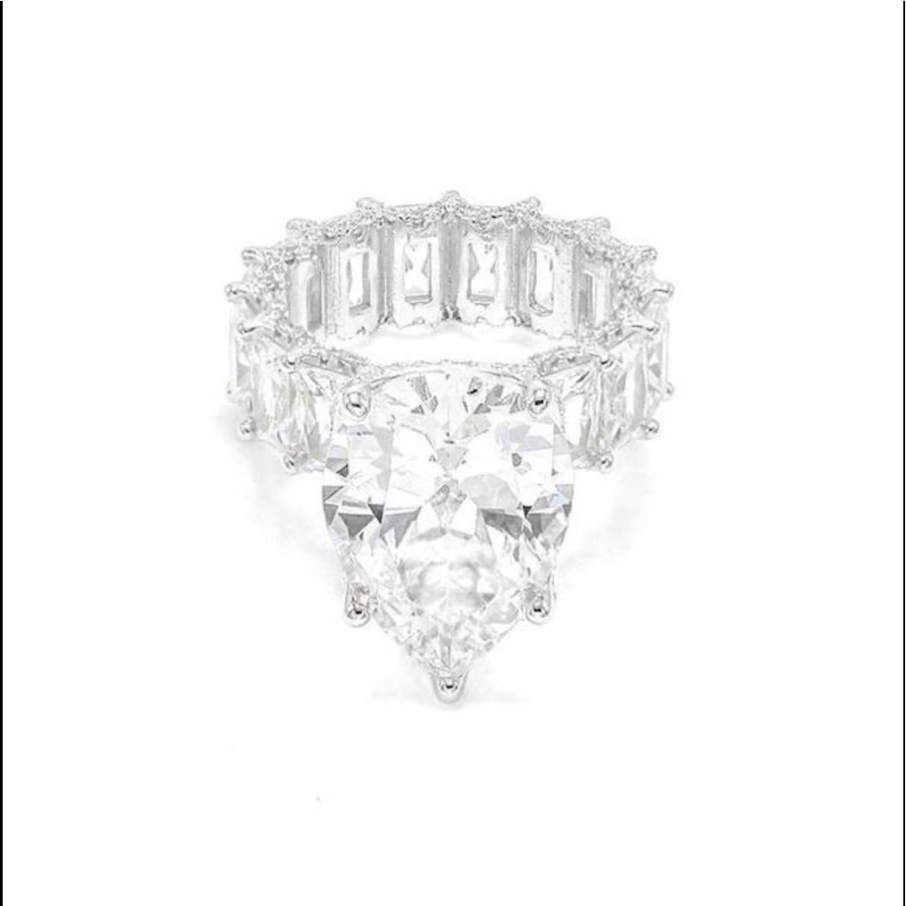 Mina ring